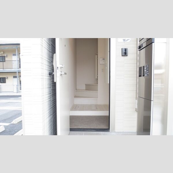 玄関 (201　玄関)