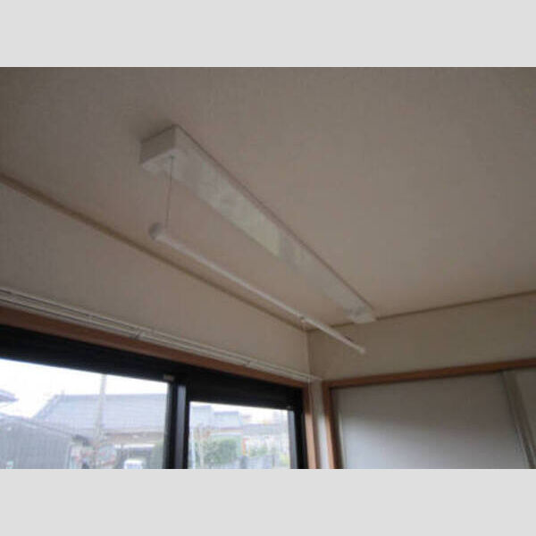 その他 (101 室内物干し)