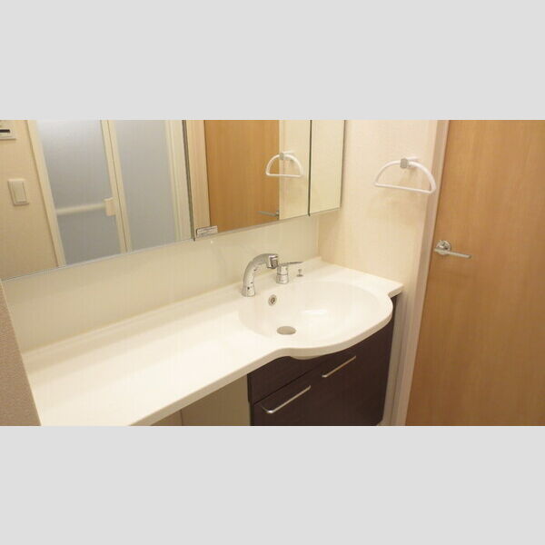 洗面所 (103　洗面所)