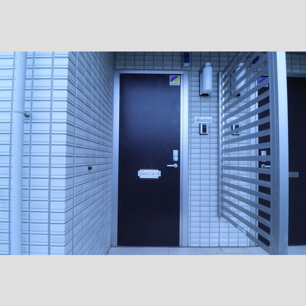 玄関 (B103　玄関)