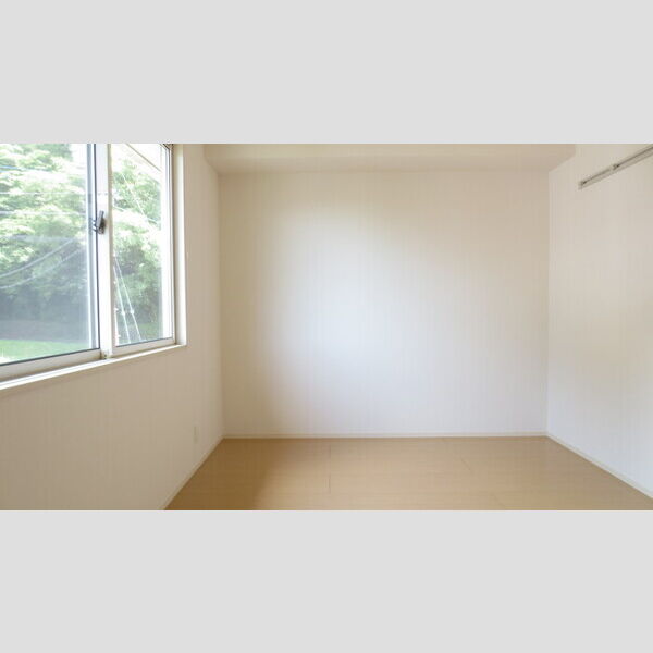 その他 (202　洋室5・5帖)