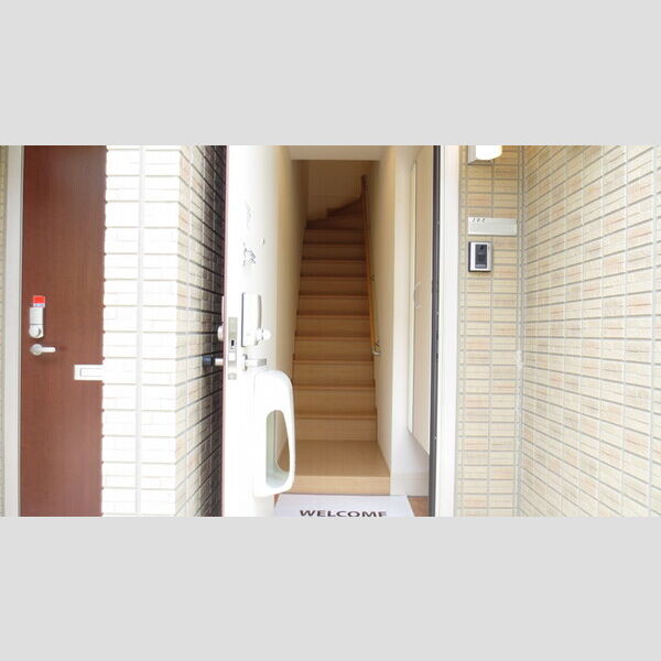 玄関 (202　玄関)