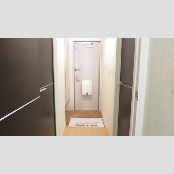 玄関 (101　玄関)