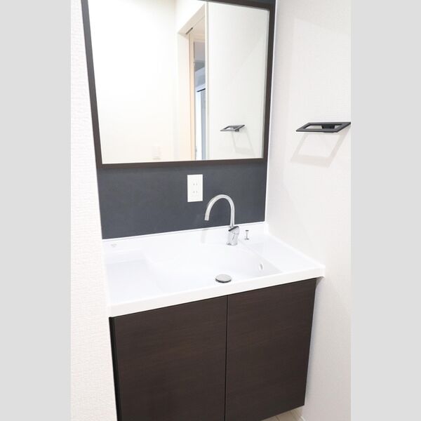 洗面所 (102　洗面)