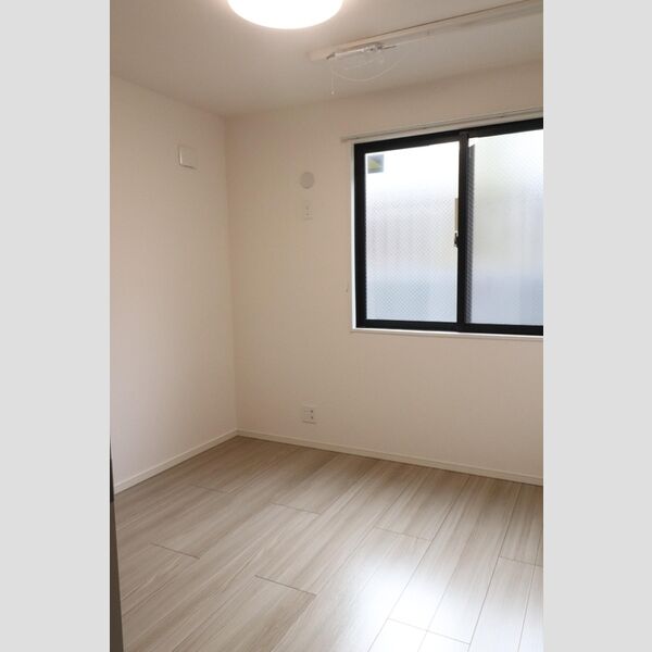 その他 (105　洋室)