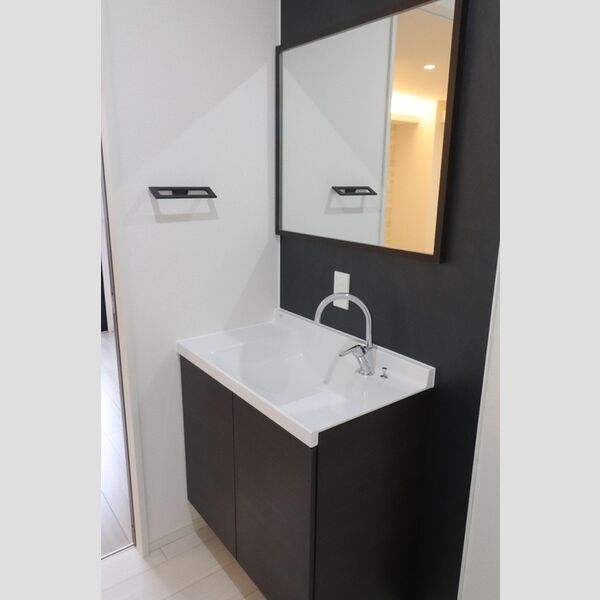 洗面所 (105　洗面)