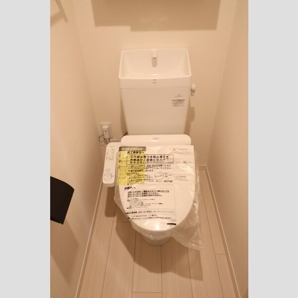トイレ (203　トイレ)