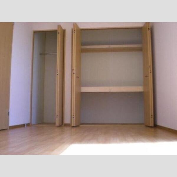 収納 (B101 クローゼット)