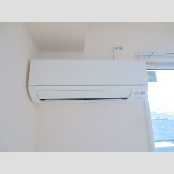 その他 (B205　エアコン)