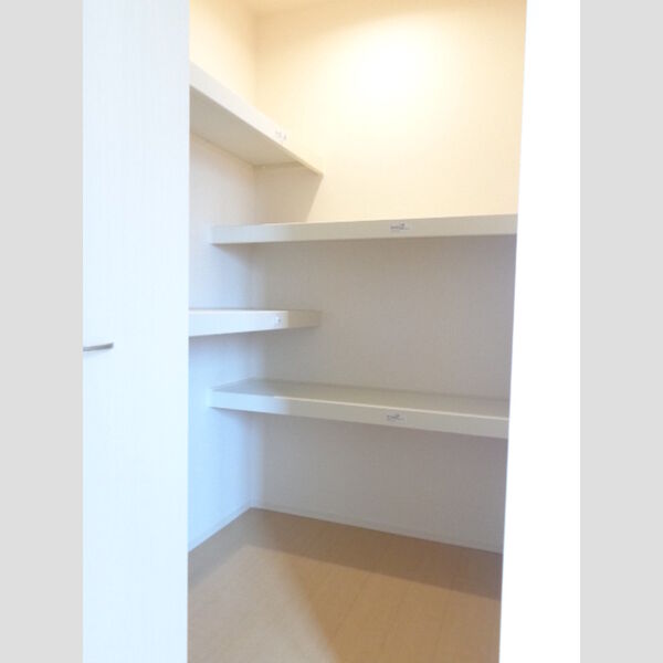 キッチン (A102　ウォークインクローゼット)