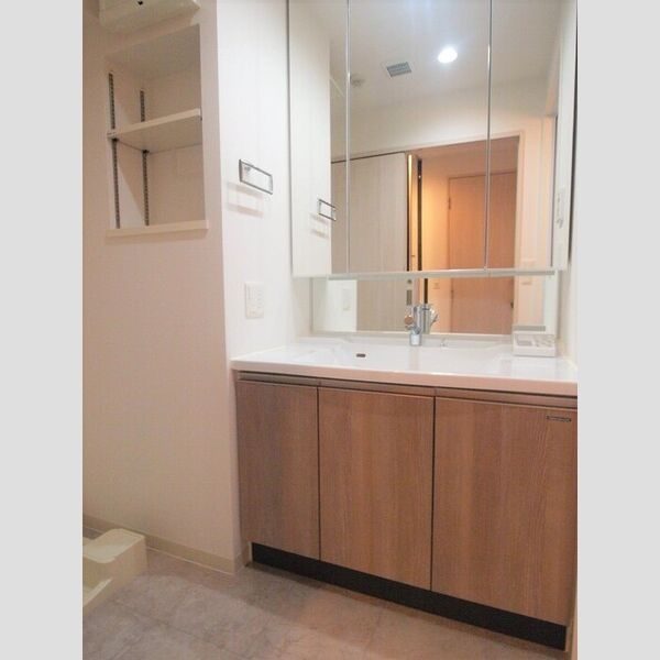 洗面所 (603　洗髪洗面化粧台)