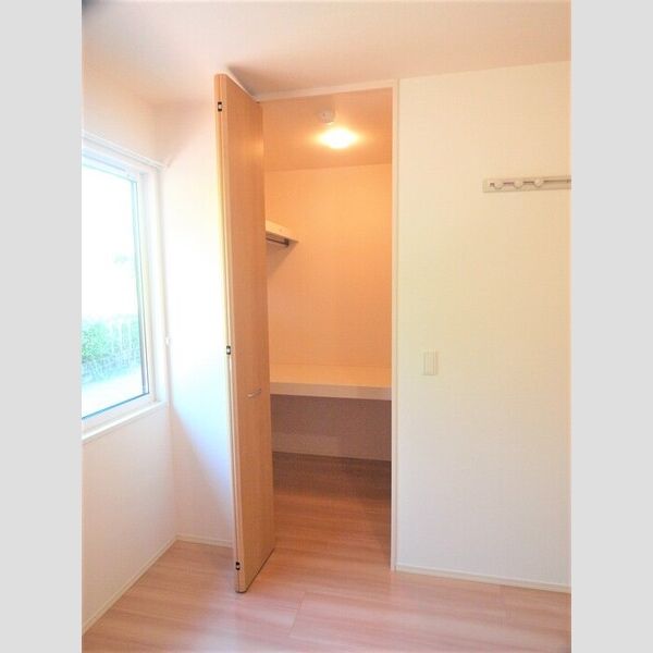 収納 (107　ウォークインクローゼット)