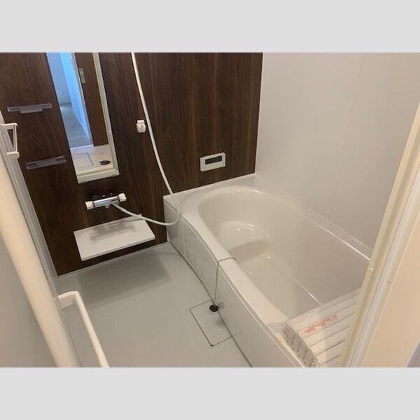 バス (301浴室)