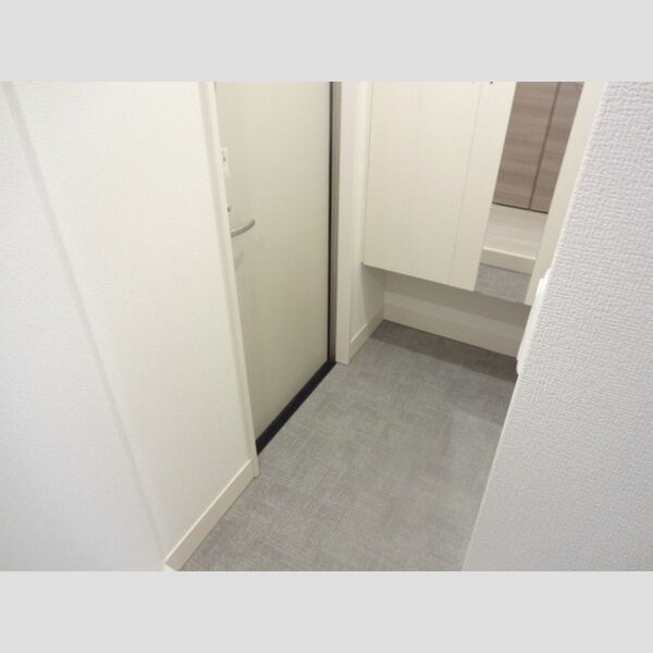 玄関 (B201　玄関)