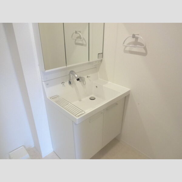 洗面所 (B201　洗面所)
