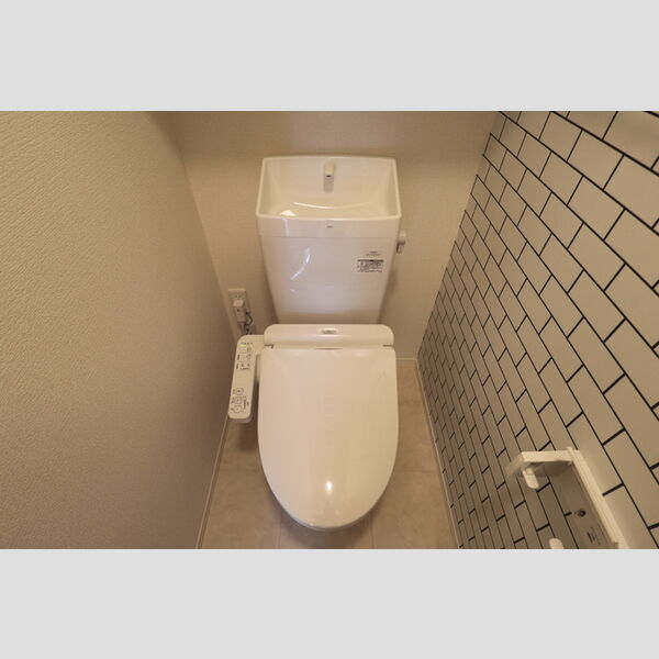 トイレ (202トイレ)