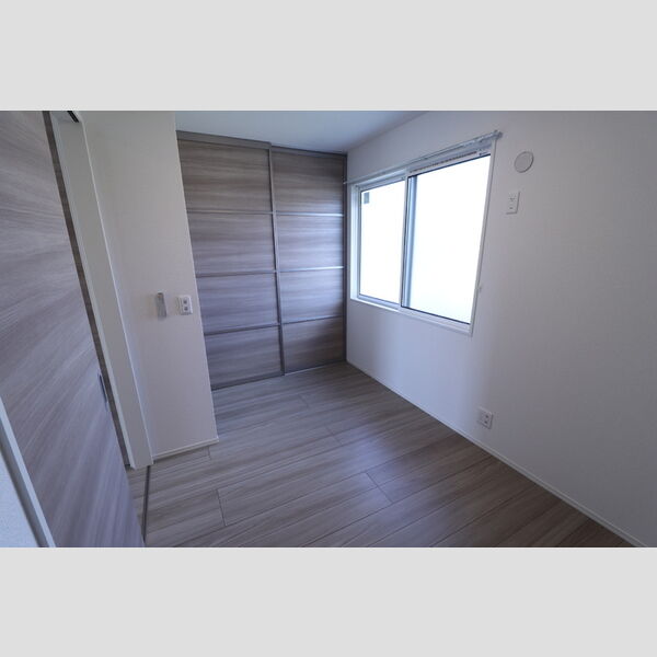 その他 (202　洋室)