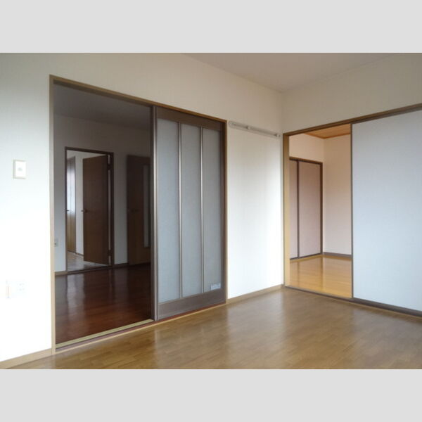 その他 (202　洋室)