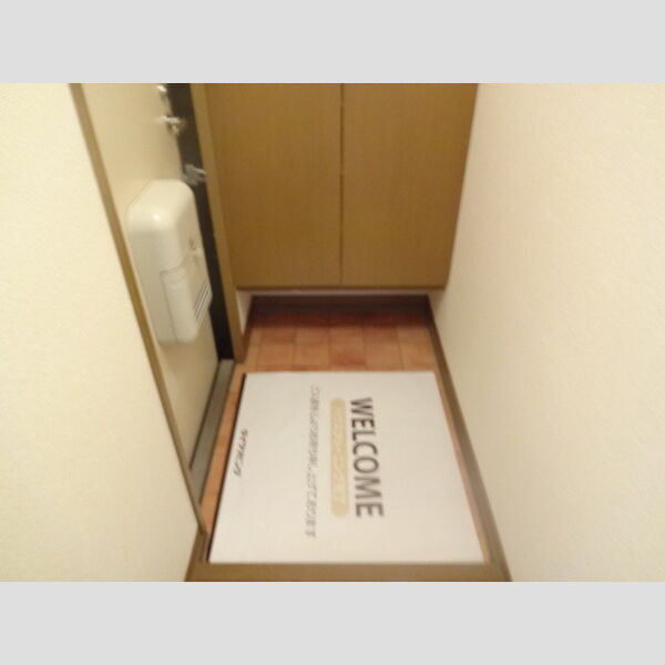 玄関 (202　玄関)