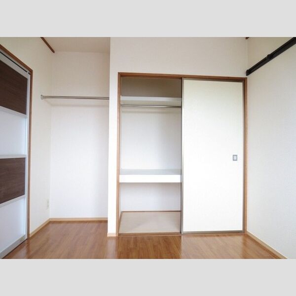 その他 (202 洋室)