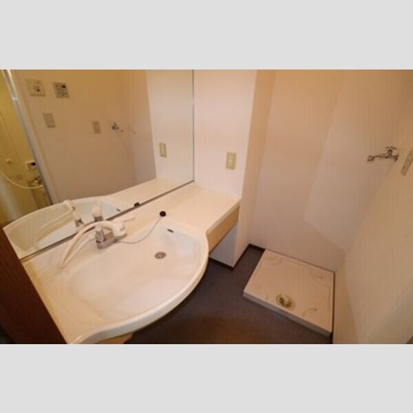 洗面所 (103　洗面所)