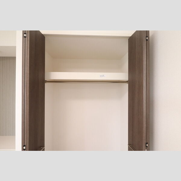 収納 (206　クローゼット)