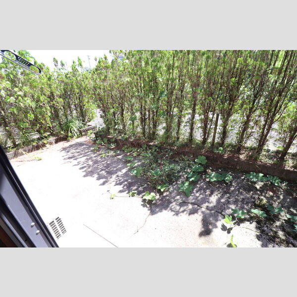 その他 (C107　専用庭)