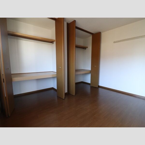 その他 (洋室①)