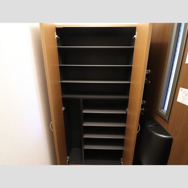 収納 (シューズボックス)