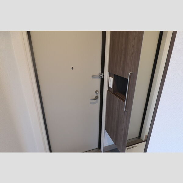 玄関 (205　玄関)