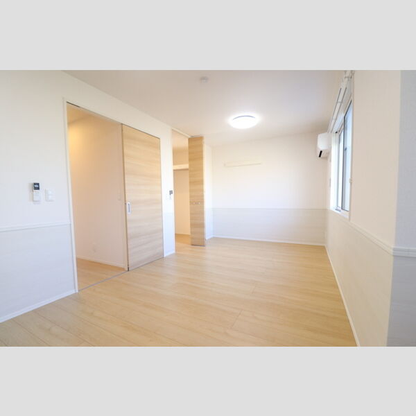 その他 (102号　洋室)