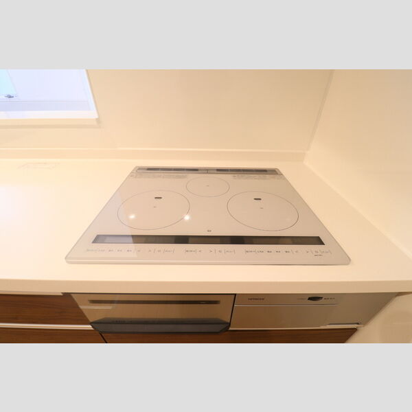 その他 (102号　電気調理器(IHヒーター))