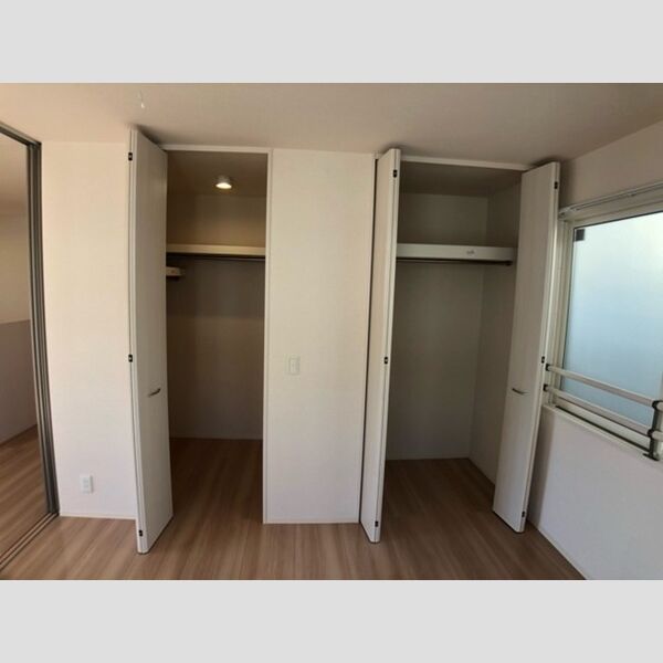 収納 (302　クローゼット)
