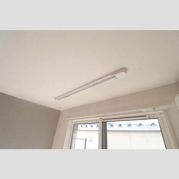 その他 (203　室内物干し)