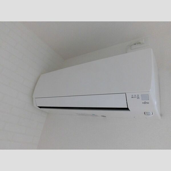 その他 (105 エアコン)