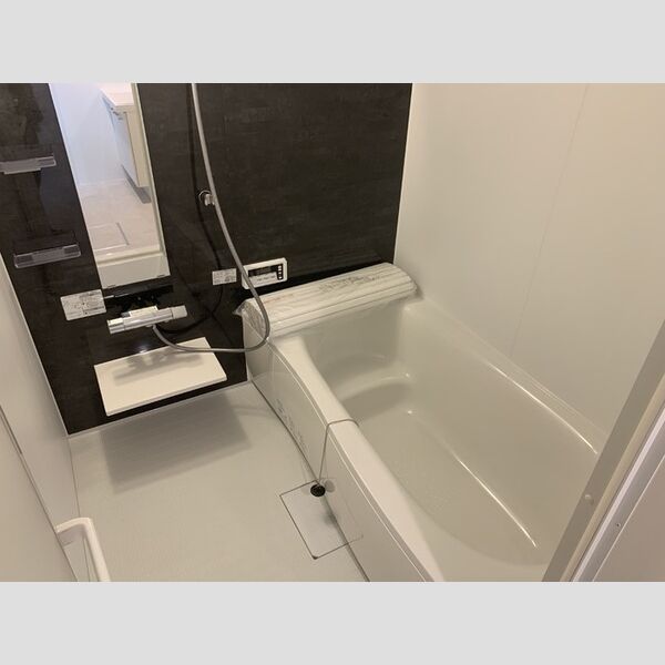 バス (205　バス)