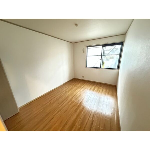 その他 (B102 洋室)