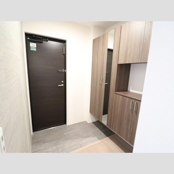 玄関 (301　玄関)