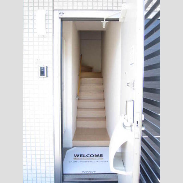 玄関 (203号　玄関)