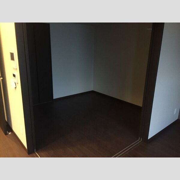 その他 (403　洋室)