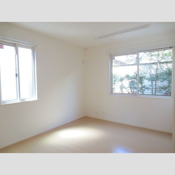 その他 (102　洋室)