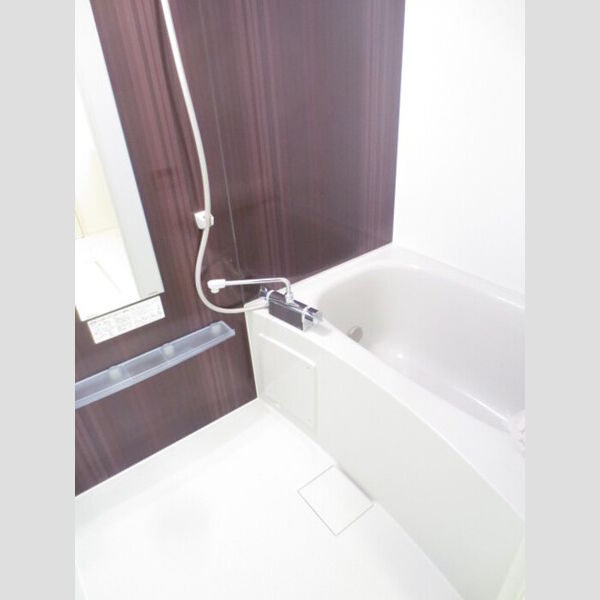 バス (102　浴室・追い炊き機能付浴槽)