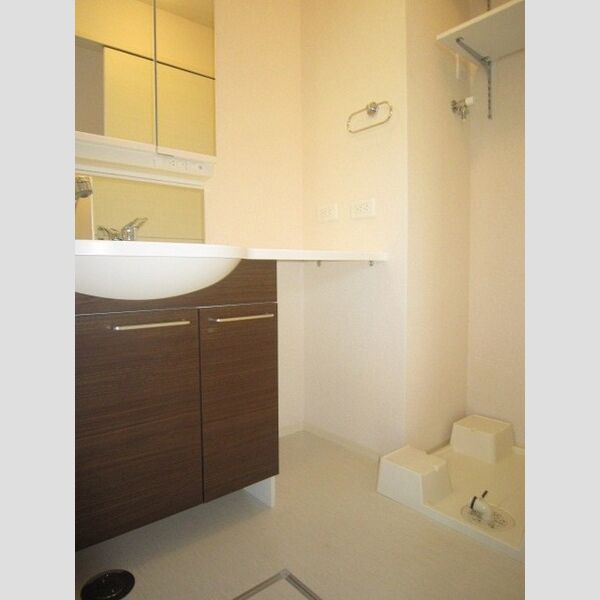 洗面所 (202　洗髪洗面化粧台)