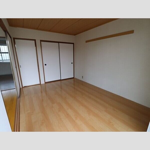 その他 (203 洋室)