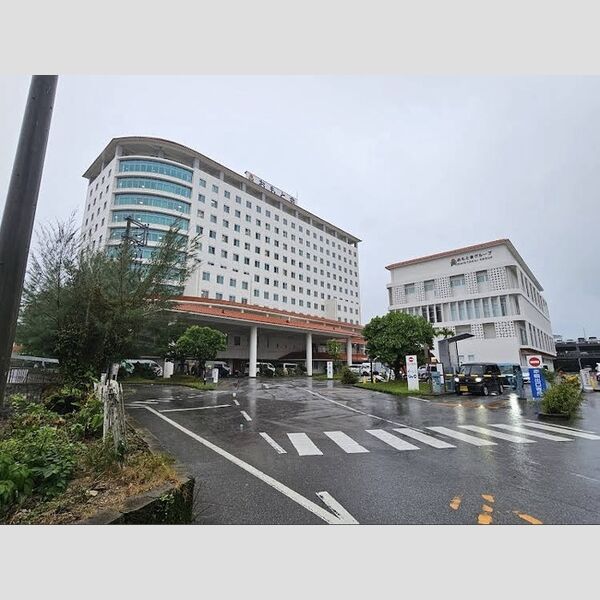 現地周辺 (医療法人おもと会大浜第一病院　1033m)