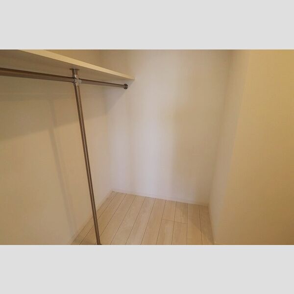 収納 (702　ウォークインクローゼット)