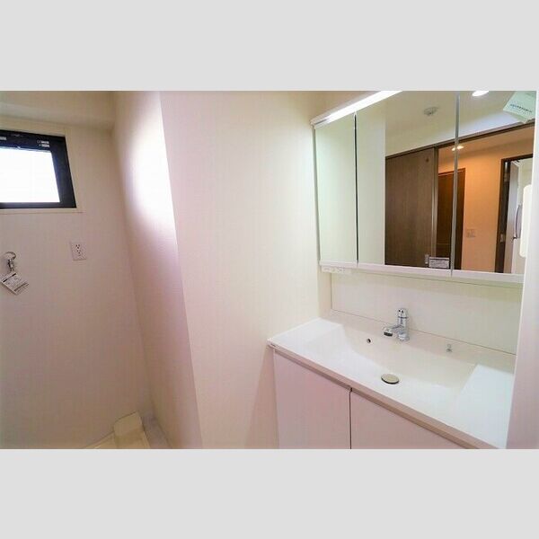 洗面所 (洗面所)