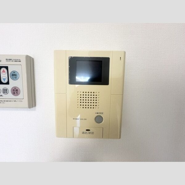 その他設備 (カメラモニターホン)