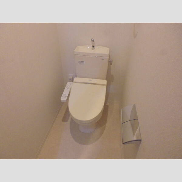 トイレ (301　温水洗浄暖房便座)