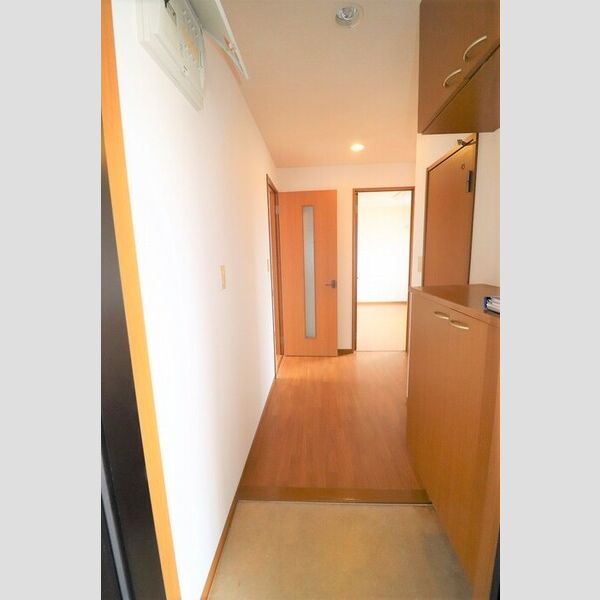 玄関 (202　玄関)